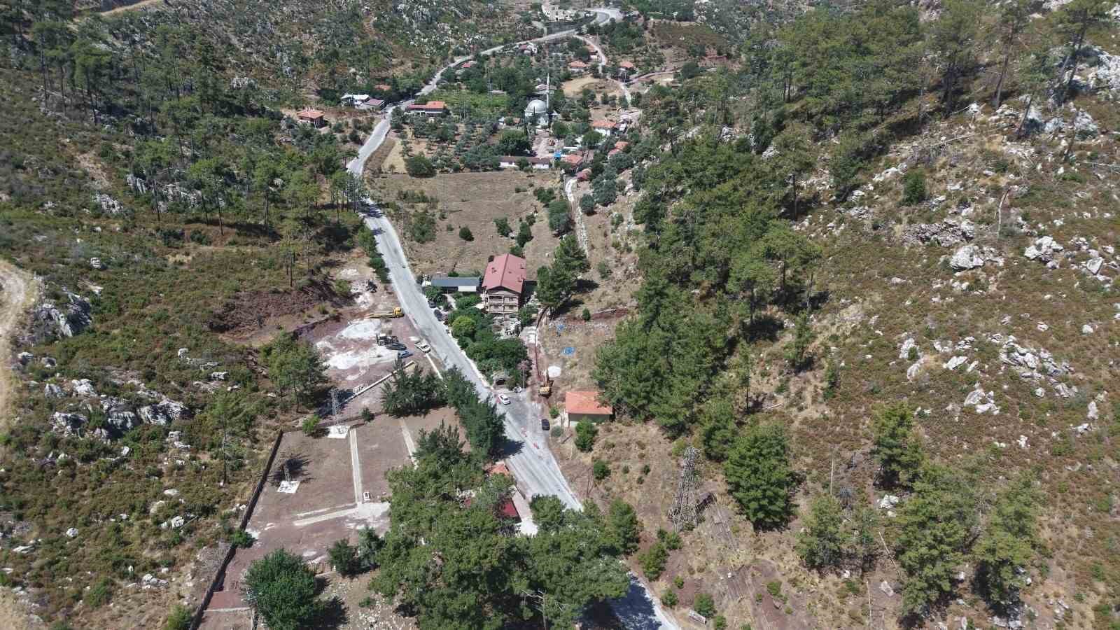 Osmaniye’de eski hatlar kamusal alana taşınarak yenileniyor