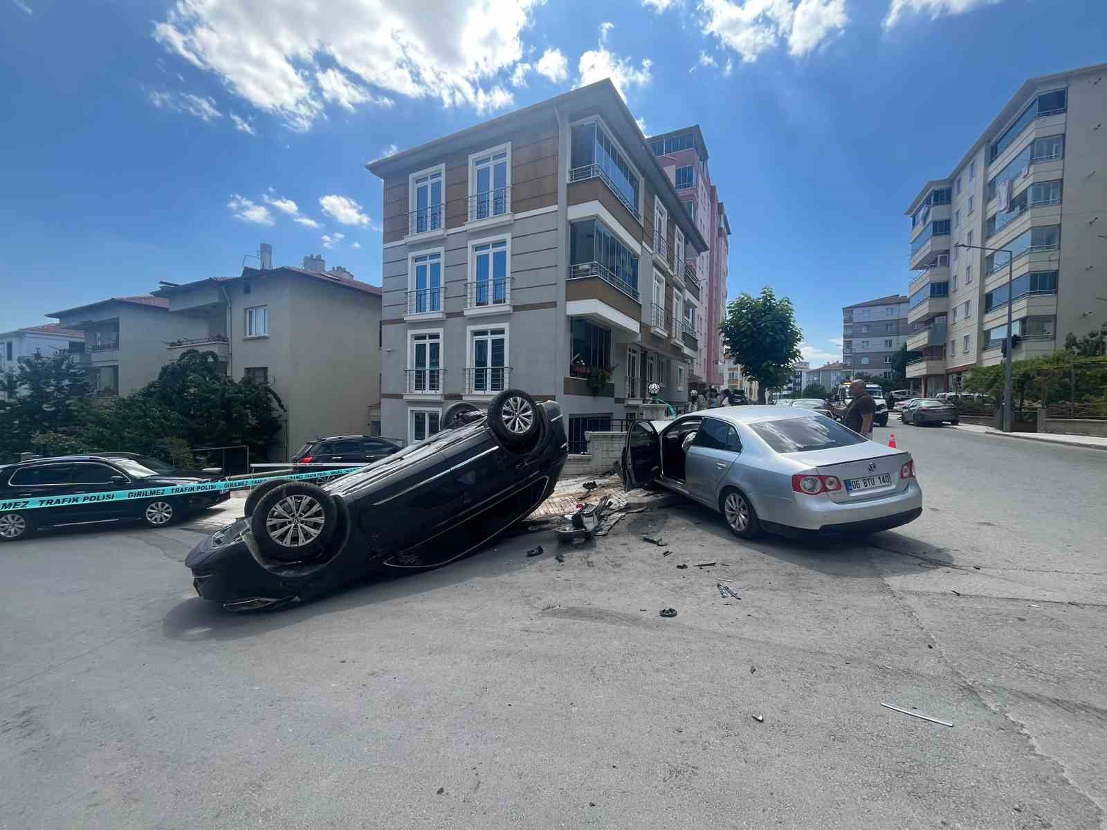 Çorum’da cip ile otomobil çarpıştı: 2 yaralı