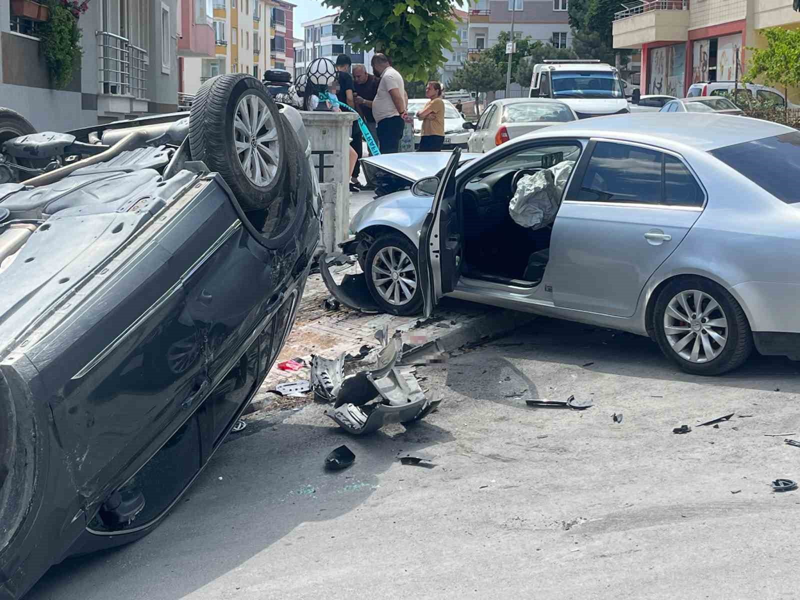 Çorum’da cip ile otomobil çarpıştı: 2 yaralı