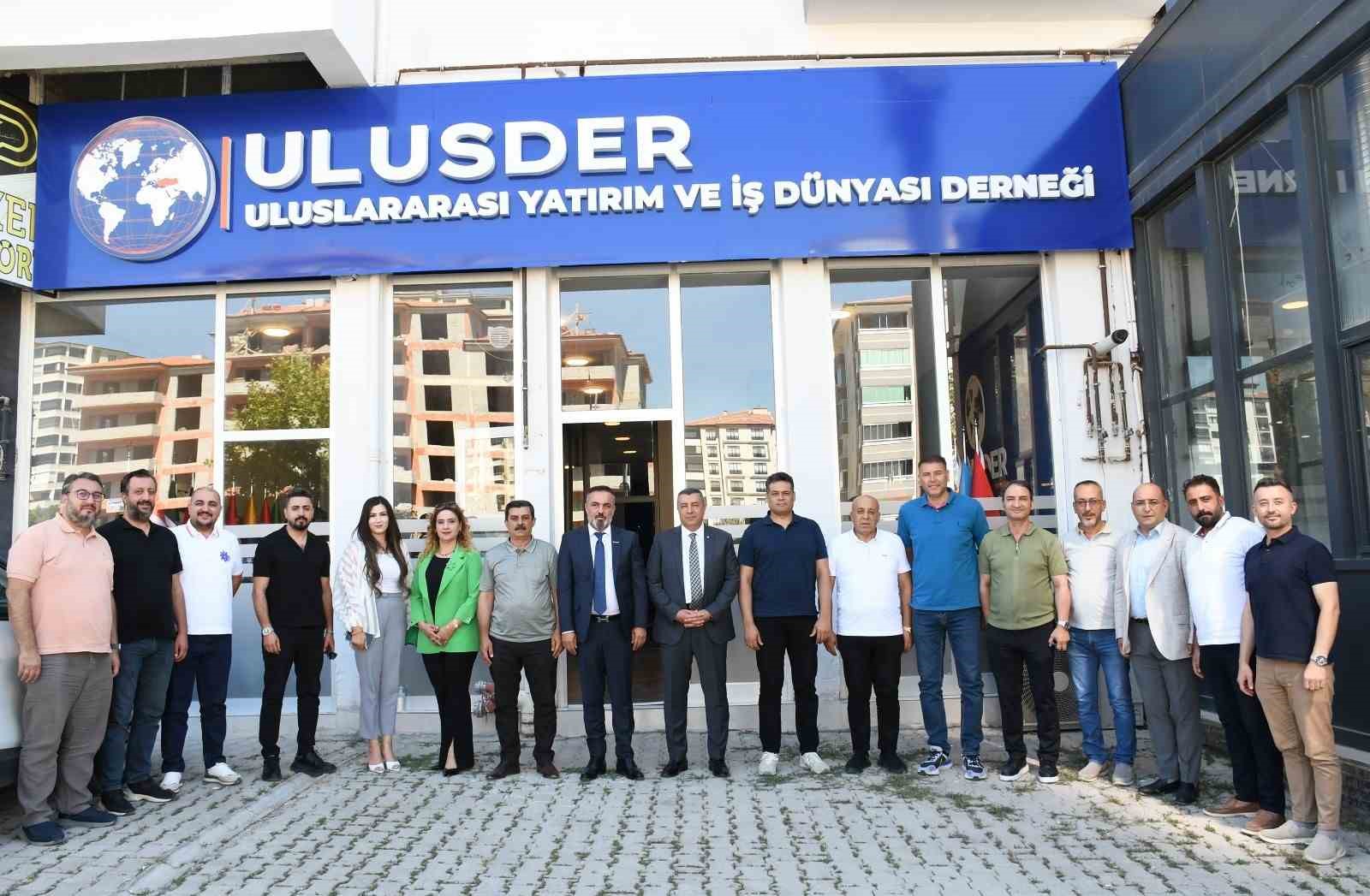 Özcan’dan Ulusder’e ziyaret