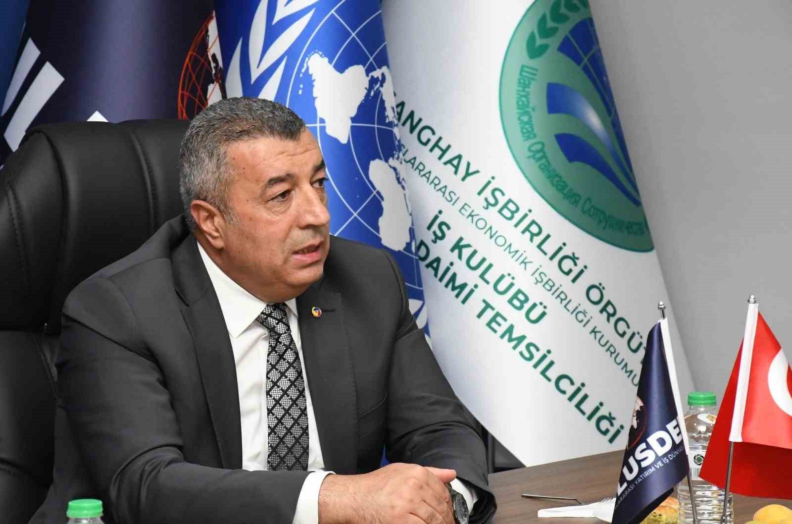 Özcan’dan Ulusder’e ziyaret