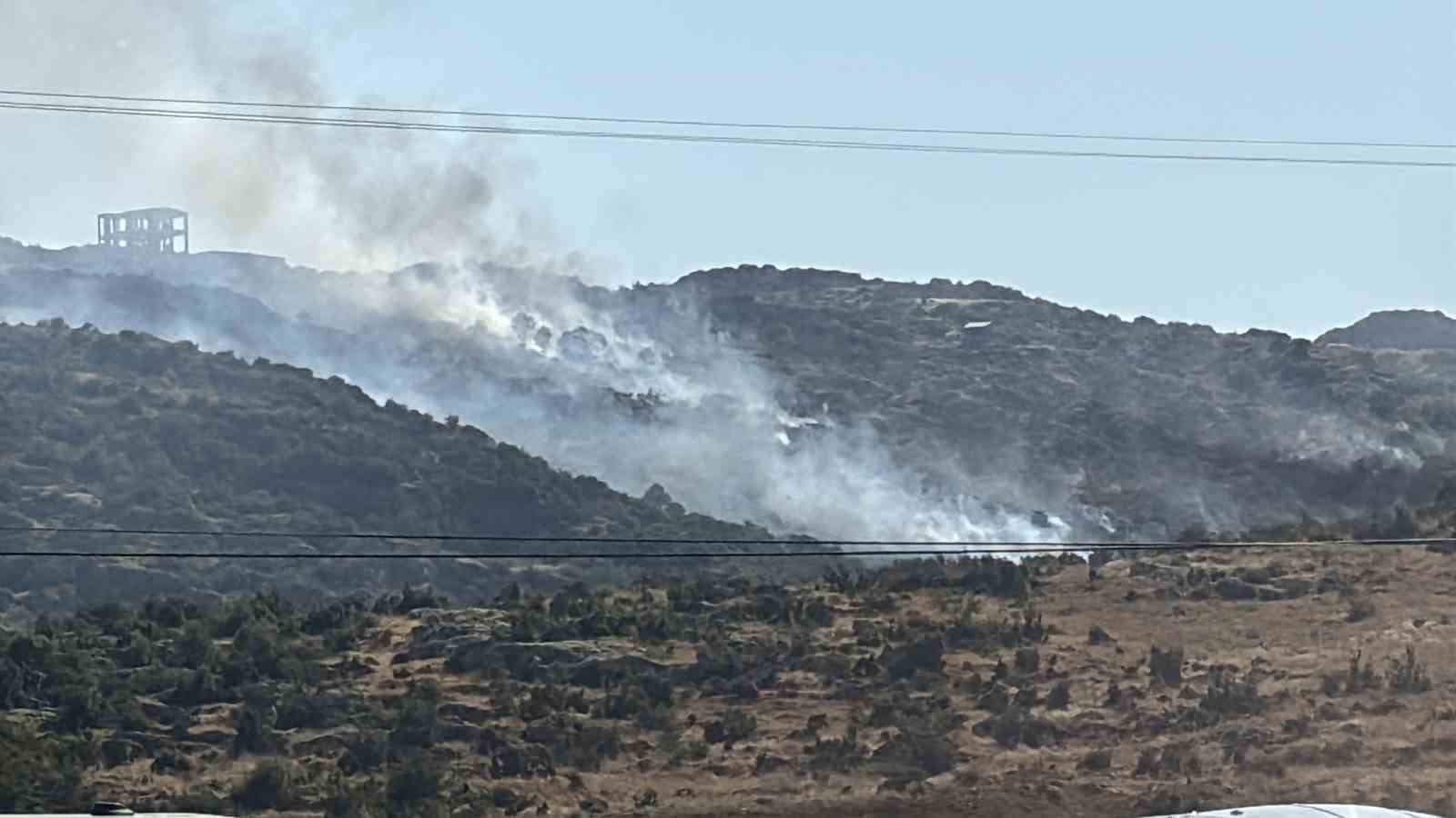 Gaziantep’te makilik alanda çıkan yangın söndürüldü