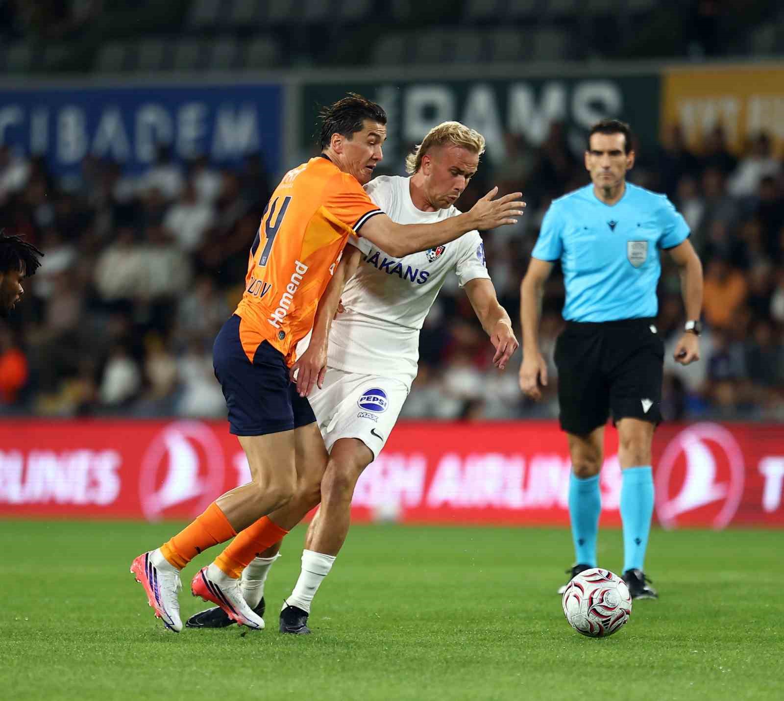 UEFA Konferans Ligi: Başakşehir: 0 - Inter Turku: 0 (Maç devam ediyor)