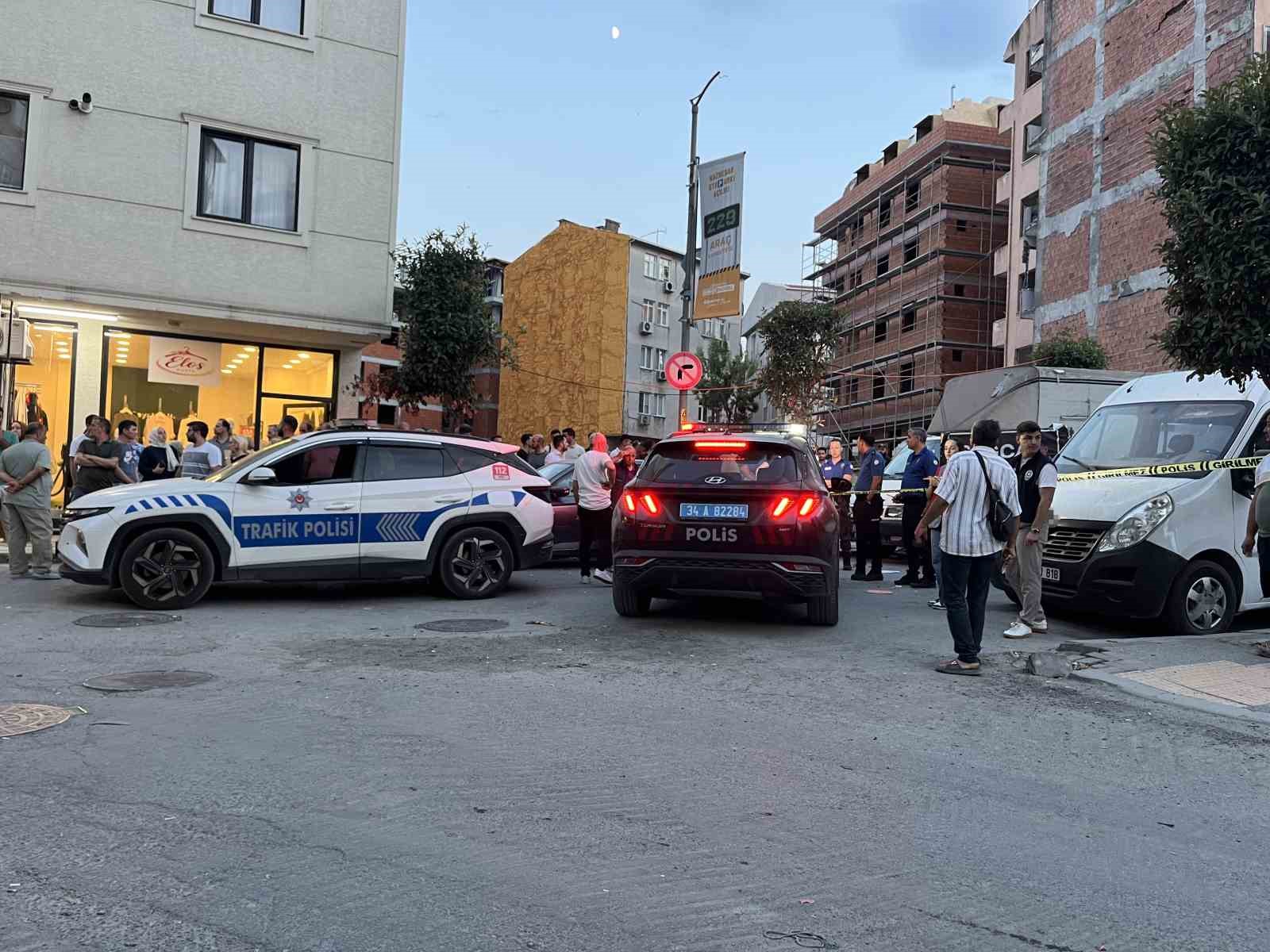 Güngören’de servis aracının altında kalan yaşlı adam hayatını kaybetti