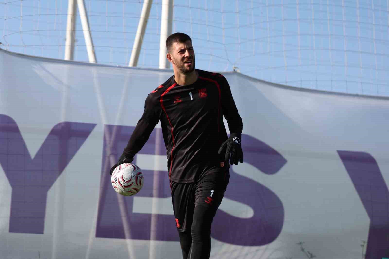 Sivasspor’da 2. etap kampı başladı