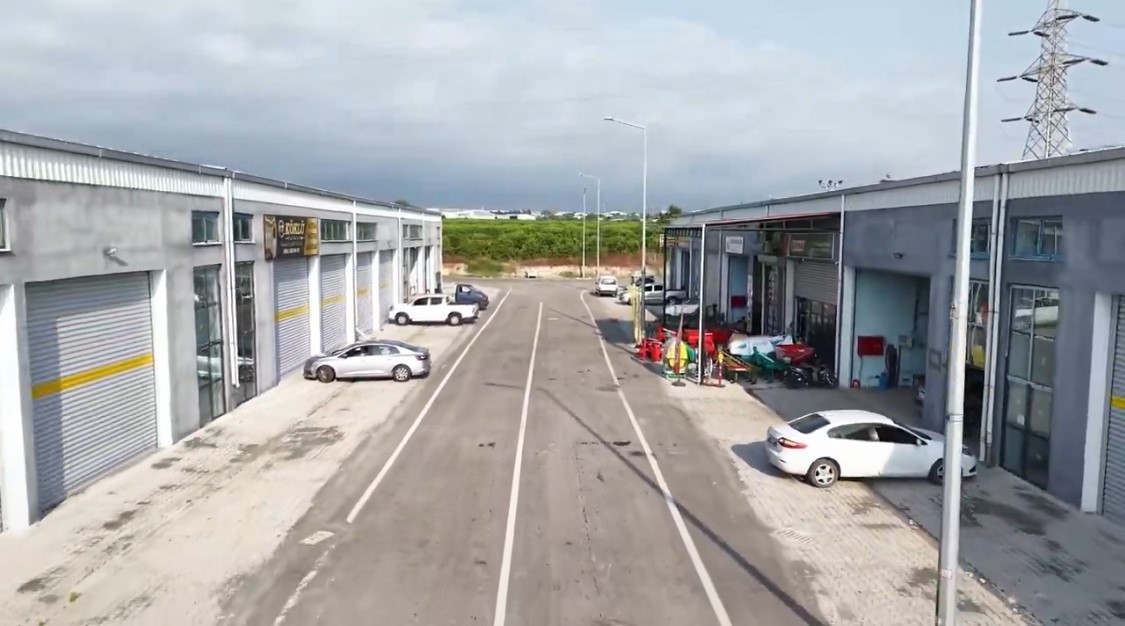 Vali Masatlı, Erzin Küçük Sanayi Sitesi’nde incelemelerde bulundu
