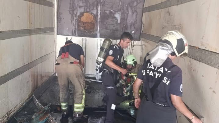 Dörtyol’da iş yerinde çıkan yangın kontrol altına alındı